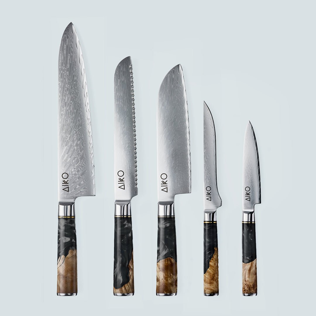 Cuchillo Aiko de acero damasco negro con mango de resina de color negro