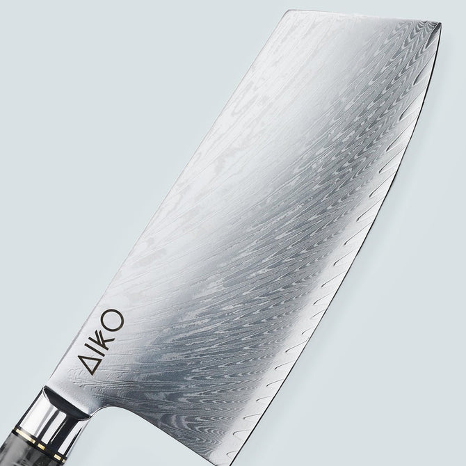 Cuchillo Aiko de acero damasco negro con mango de resina de color negro